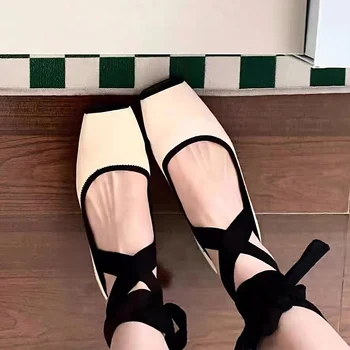קלאסי בוהן מרובע תחרה עד דירות בלט נשים אופנה הרגל לקשור רצועה נעלי נשים מזדמנים נעלי בלרינה.