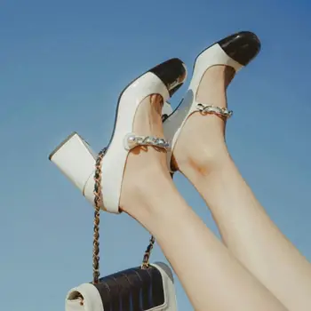 רטרו מרי ג ' יין נעלי נשים משאבות הראש מרובע עבה נעלי העקב 2022 אביב סתיו חדש של מילה אחת העקב גבוה, נעלי פלטפורמה בנות